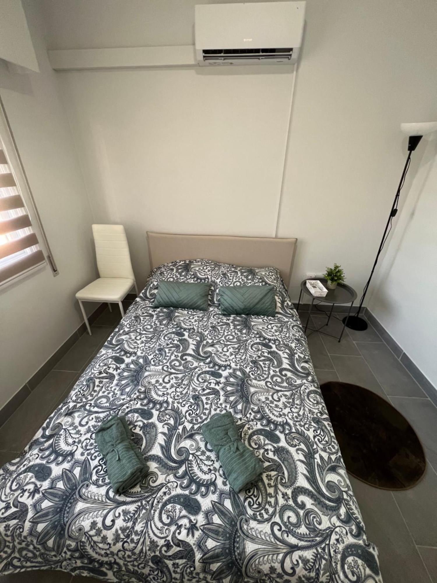 Tower Court Rooms Larnaca Dış mekan fotoğraf